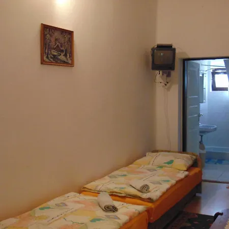 Krisztina Csarda Es Panzio 3*
