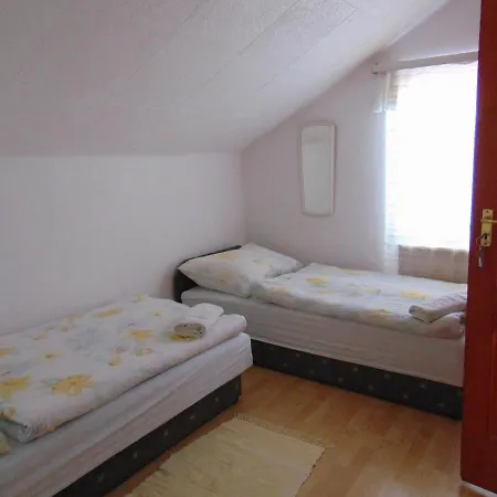 Hotel Krisztina Csarda Es Panzio Celldomolk