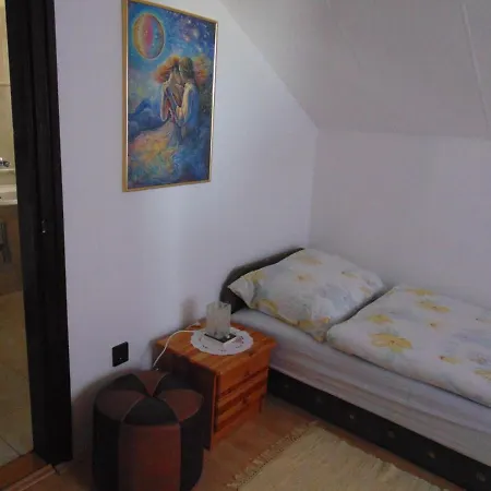 Krisztina Csarda Es Panzio Hotel Celldomolk